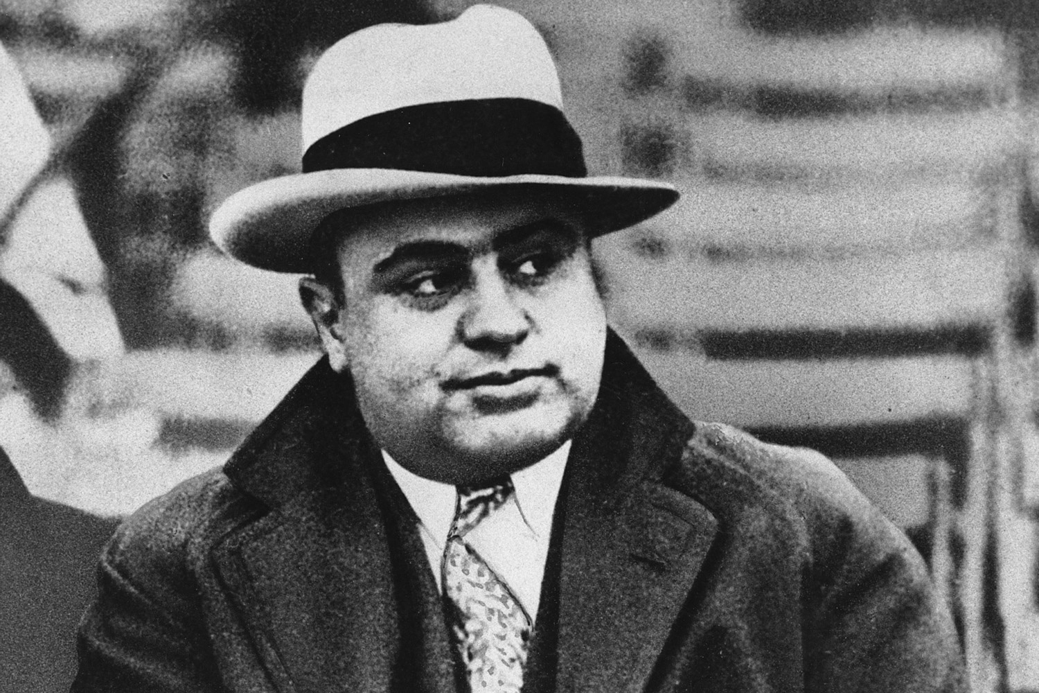 How did al capone get his infamous scars 