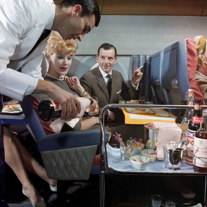50 Amazing Photos from the Golden Age of Air Travel
