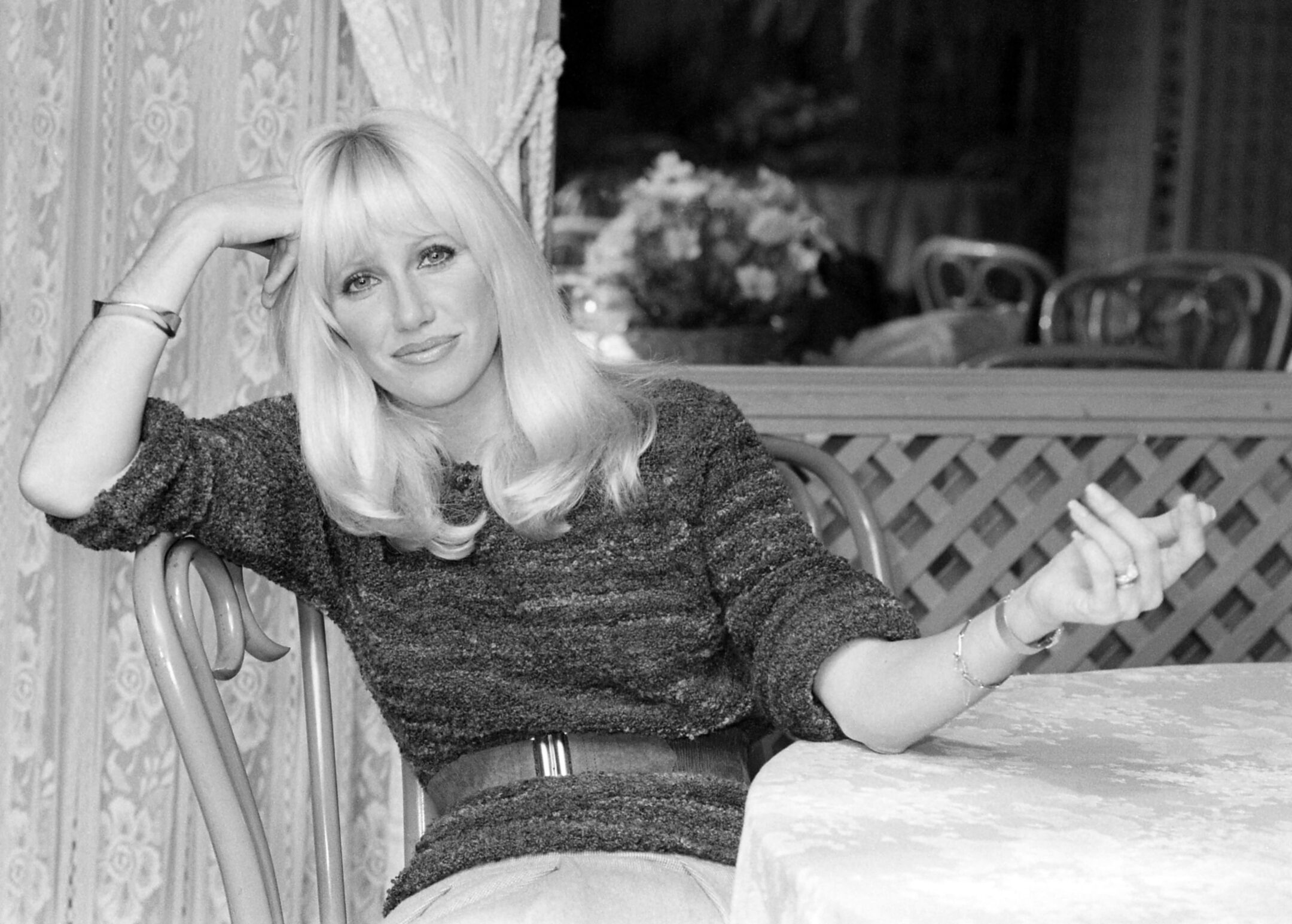 Suzanne Somers: Glamorous photos of the 70s sex symbol