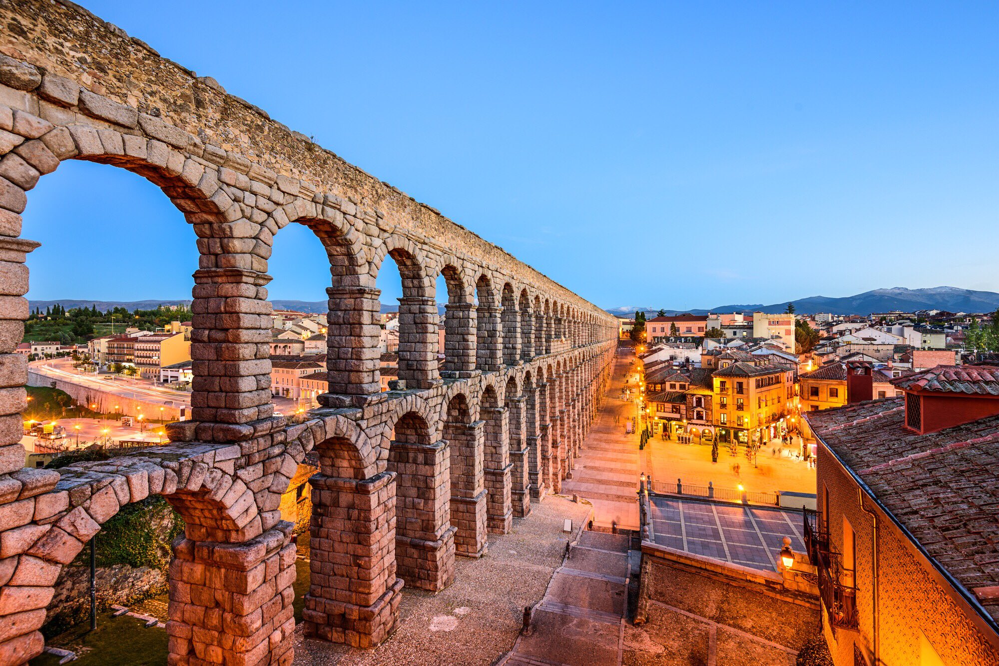 10 Iconic Ancient Roman Ruins That Everyone Needs to Visit
