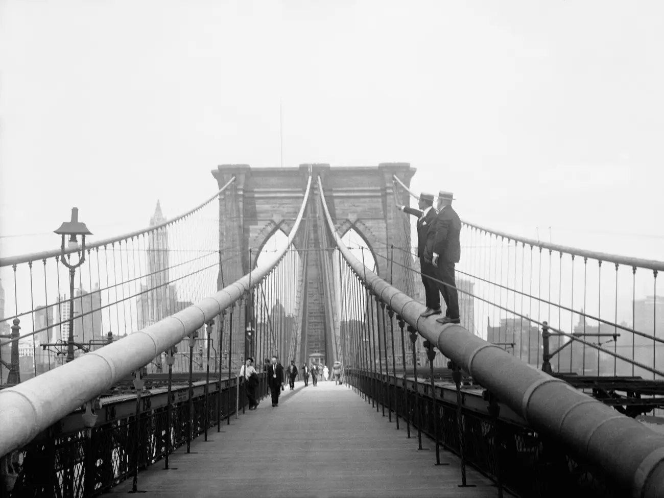 Rare Pictures of the Construction of the Brooklyn Bridge